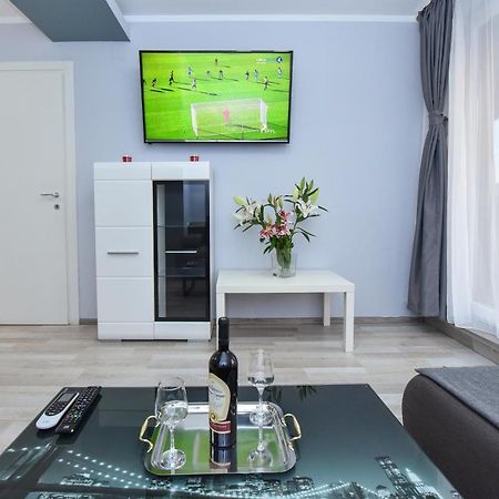 Residenza Di Carbasinni Boekarest Buitenkant foto