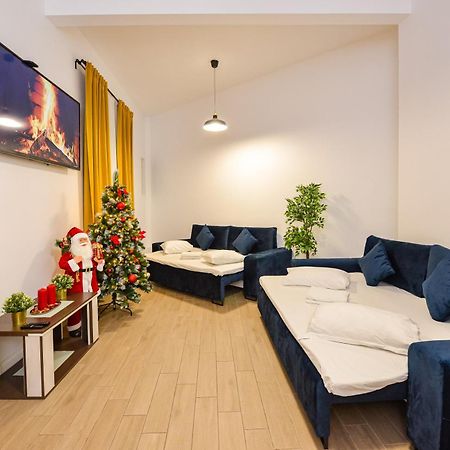 Residenza Di Carbasinni Boekarest Buitenkant foto