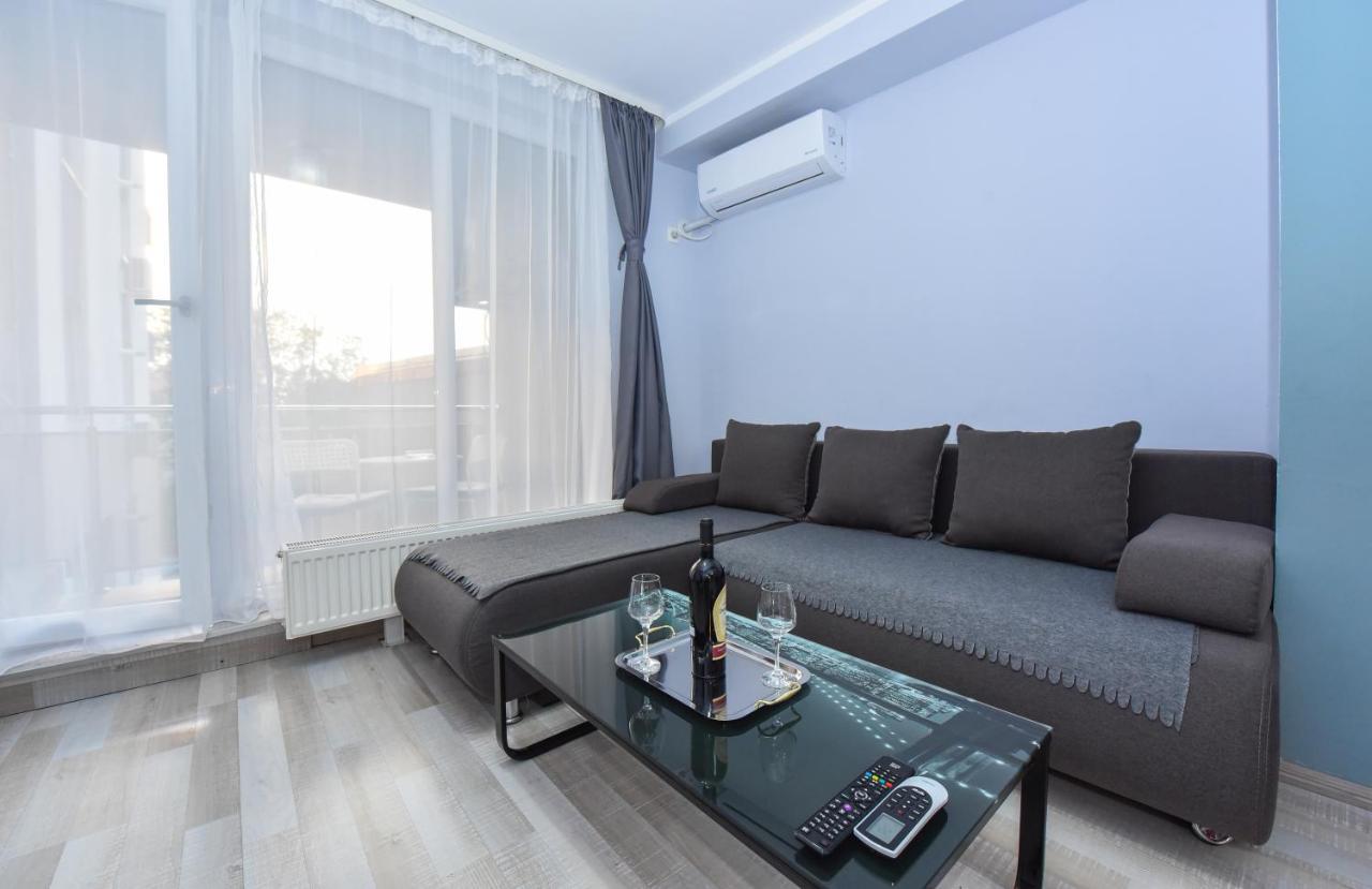 Residenza Di Carbasinni Boekarest Buitenkant foto