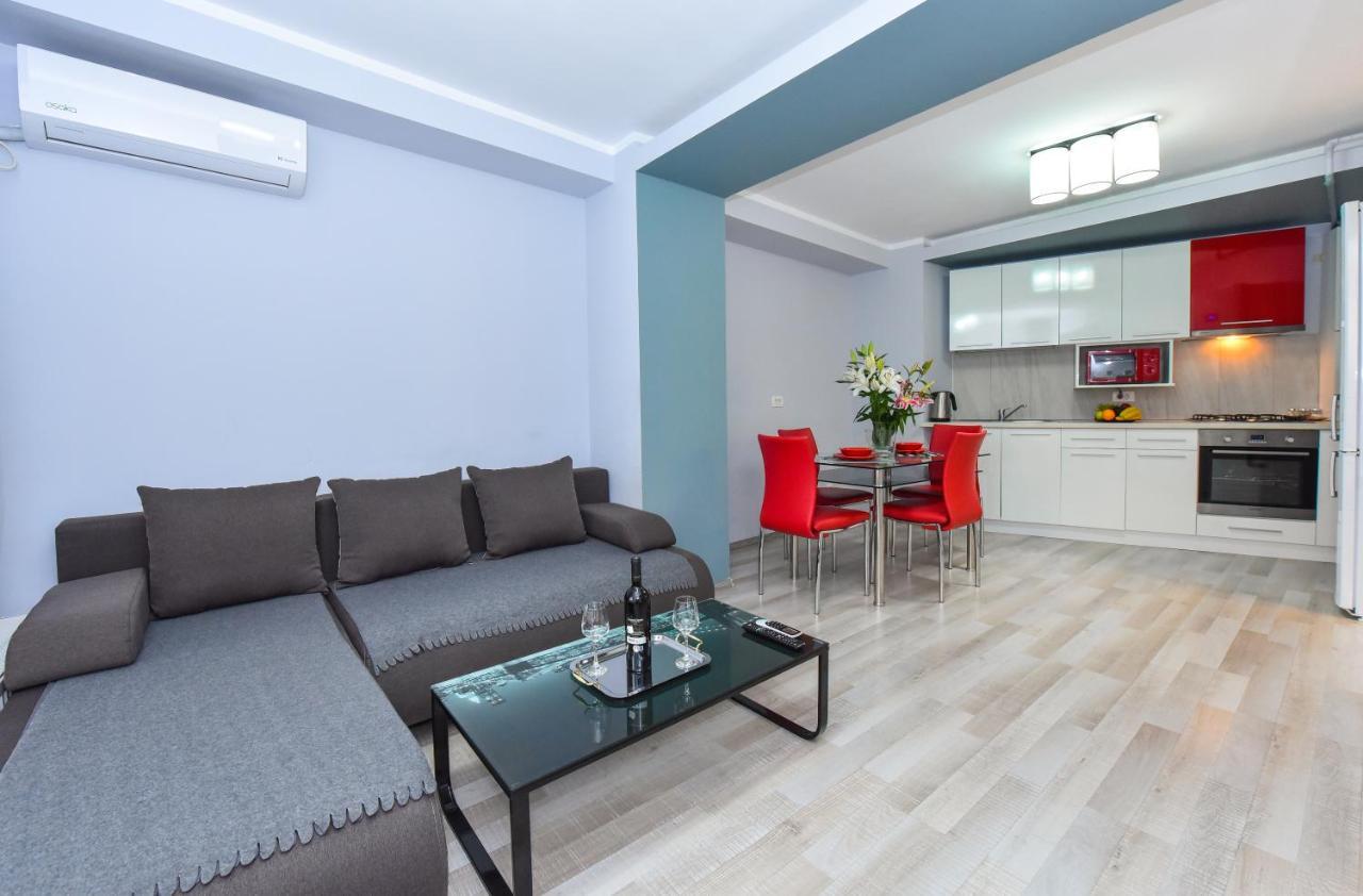 Residenza Di Carbasinni Boekarest Buitenkant foto