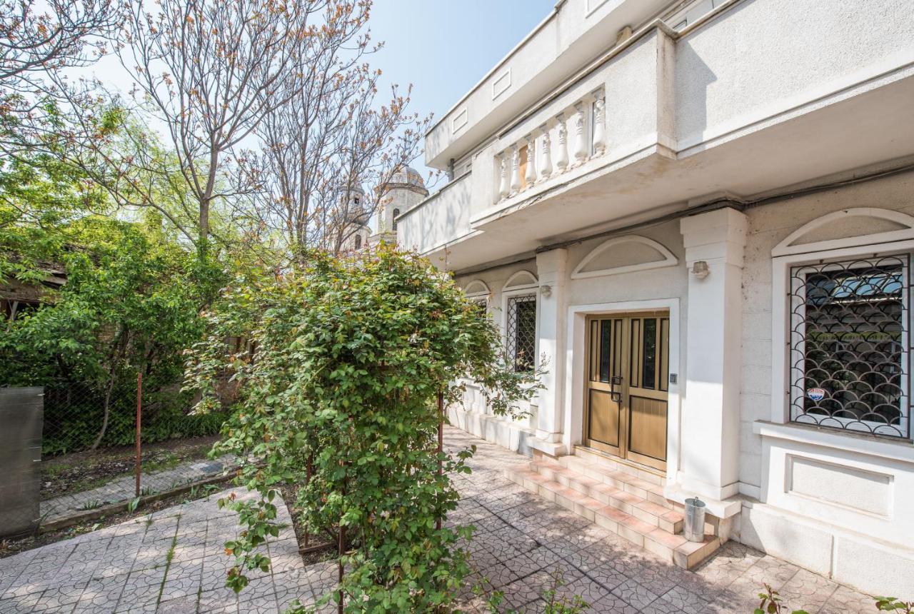 Residenza Di Carbasinni Boekarest Buitenkant foto