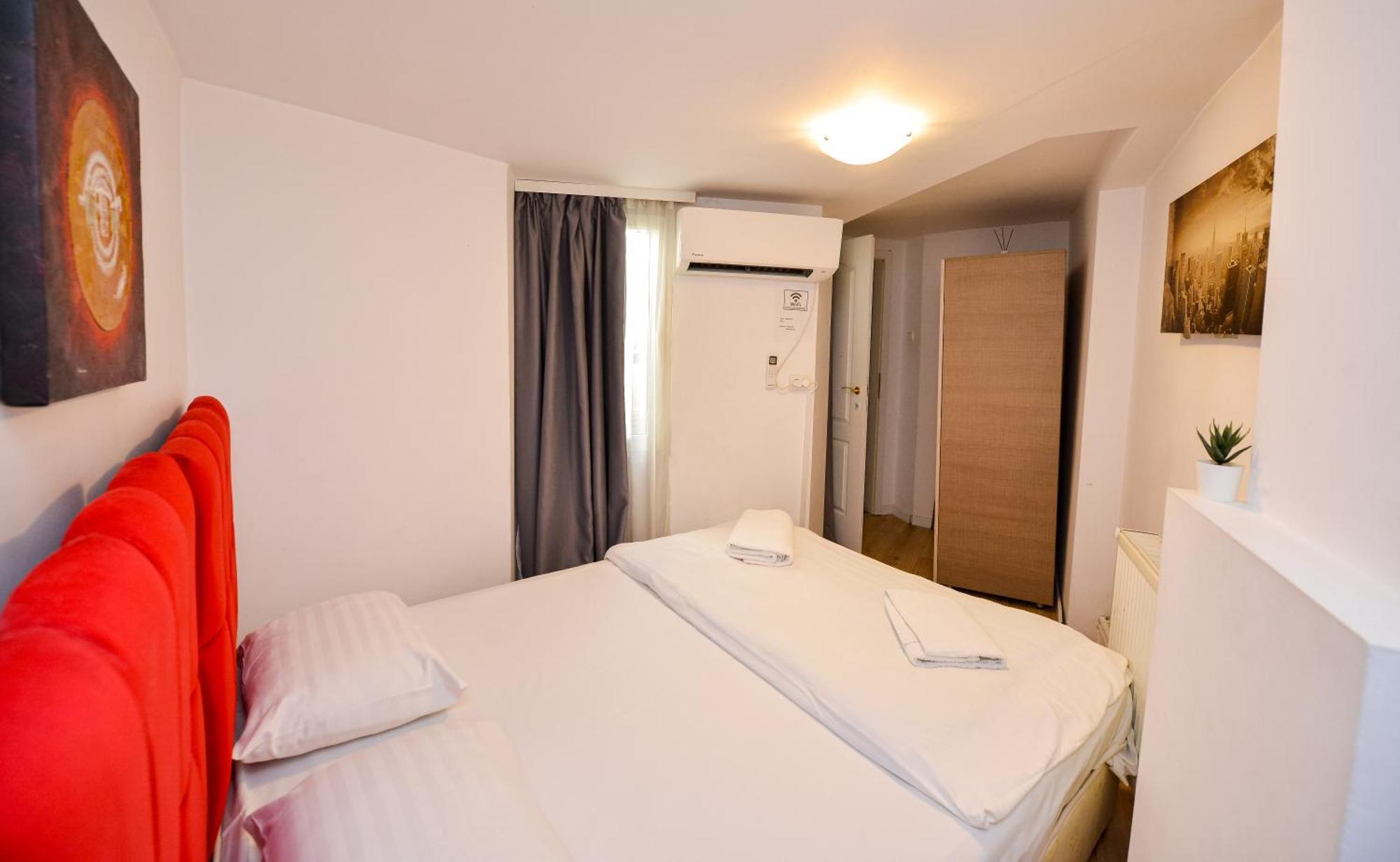 Residenza Di Carbasinni Boekarest Buitenkant foto
