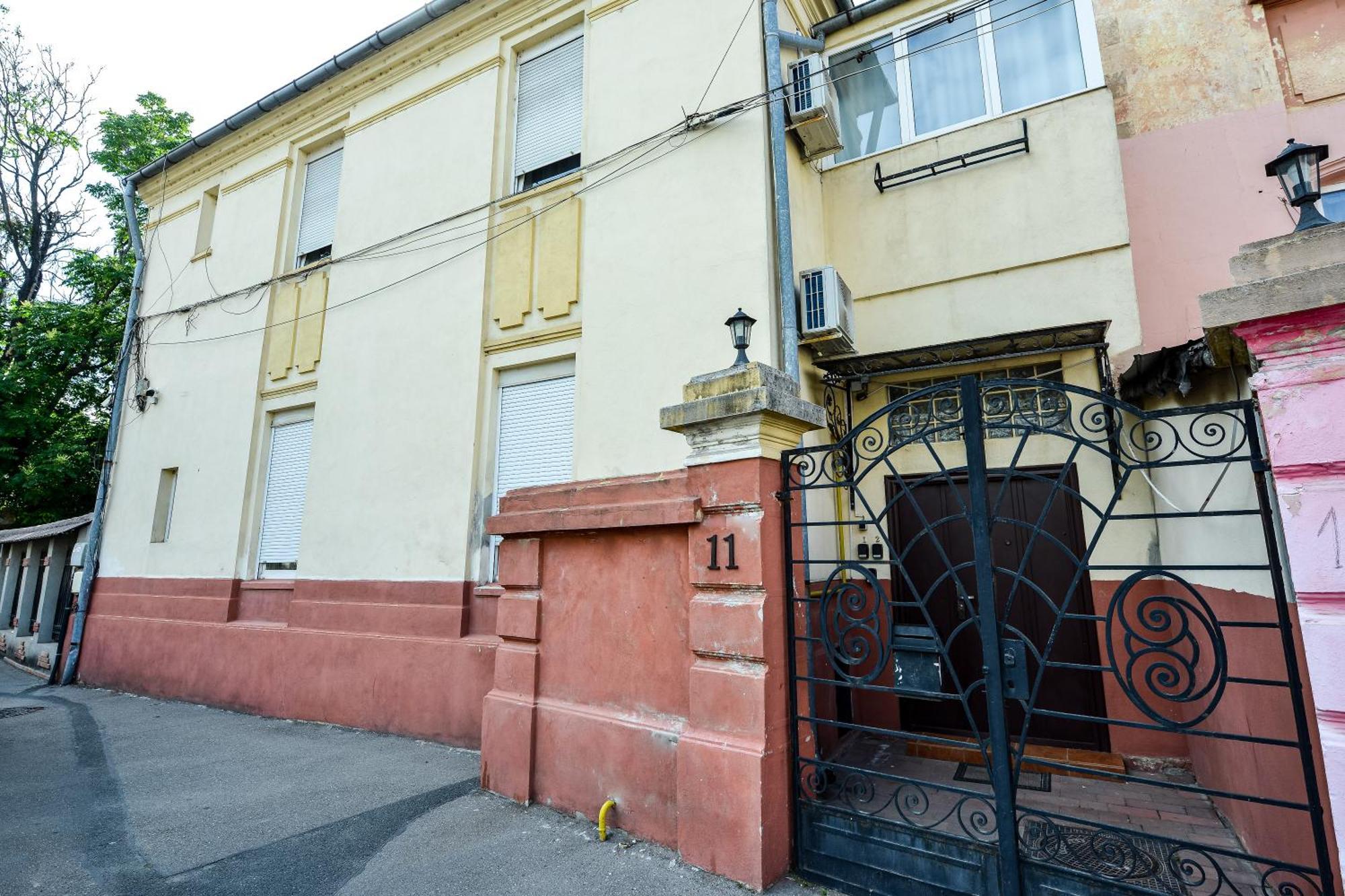 Residenza Di Carbasinni Boekarest Buitenkant foto